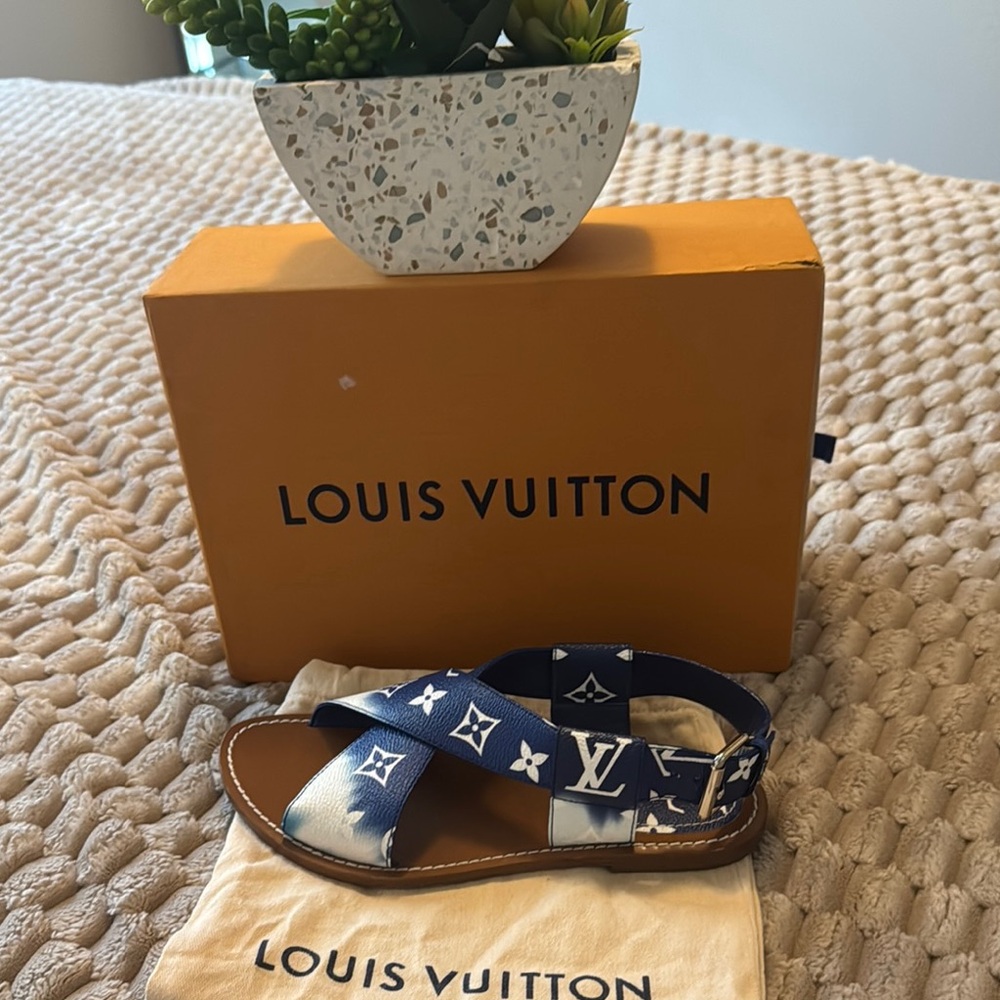 Louis Vuitton LV sandals Escale Palma Blue Sandal